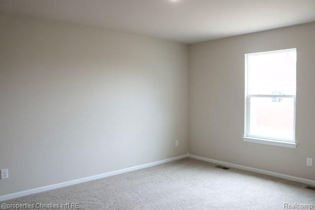 15090 Reeck Road Southgate, MI 48195 - Photo 12 of 12 Gallery Image 12