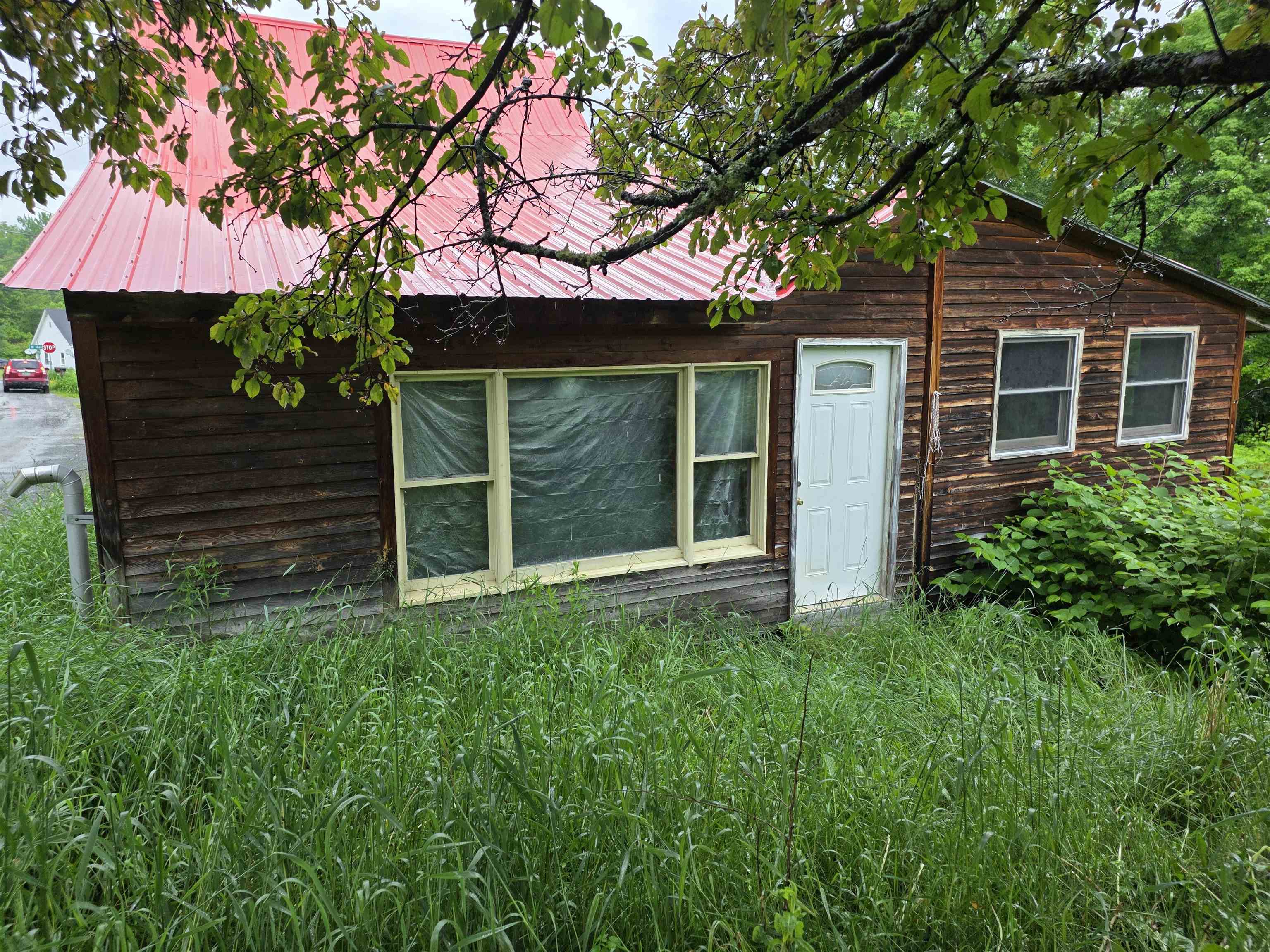 25 Maillet Road Lunenburg, VT 05906 - Photo 4 of 34