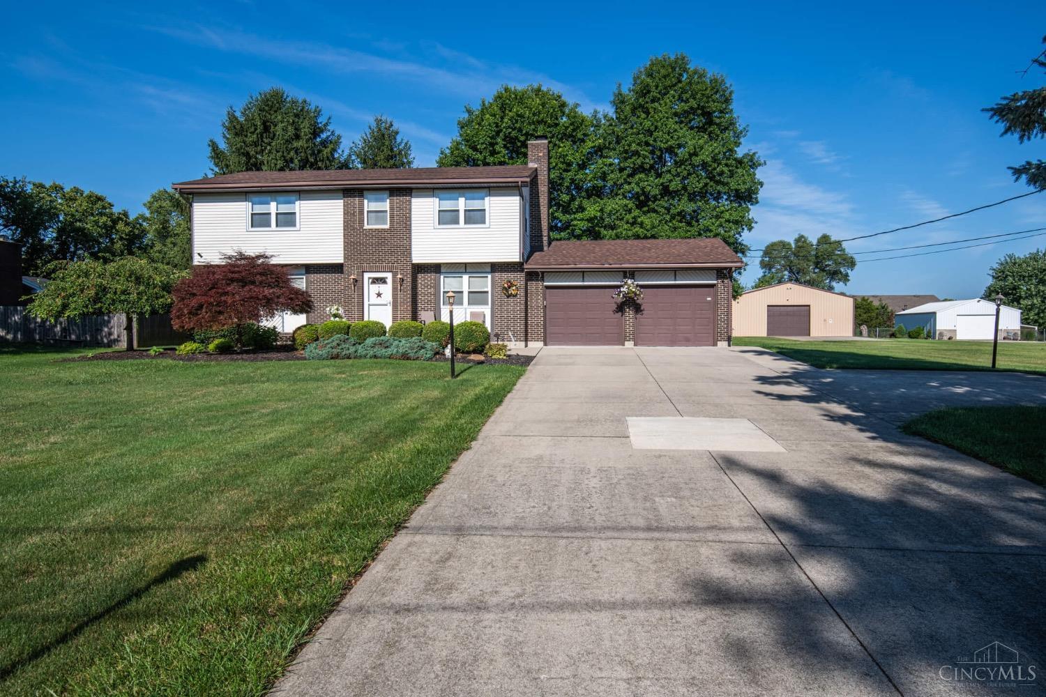 5207 Mosiman Road Middletown, OH 45042 - Photo 1 of 40 Gallery Image 1
