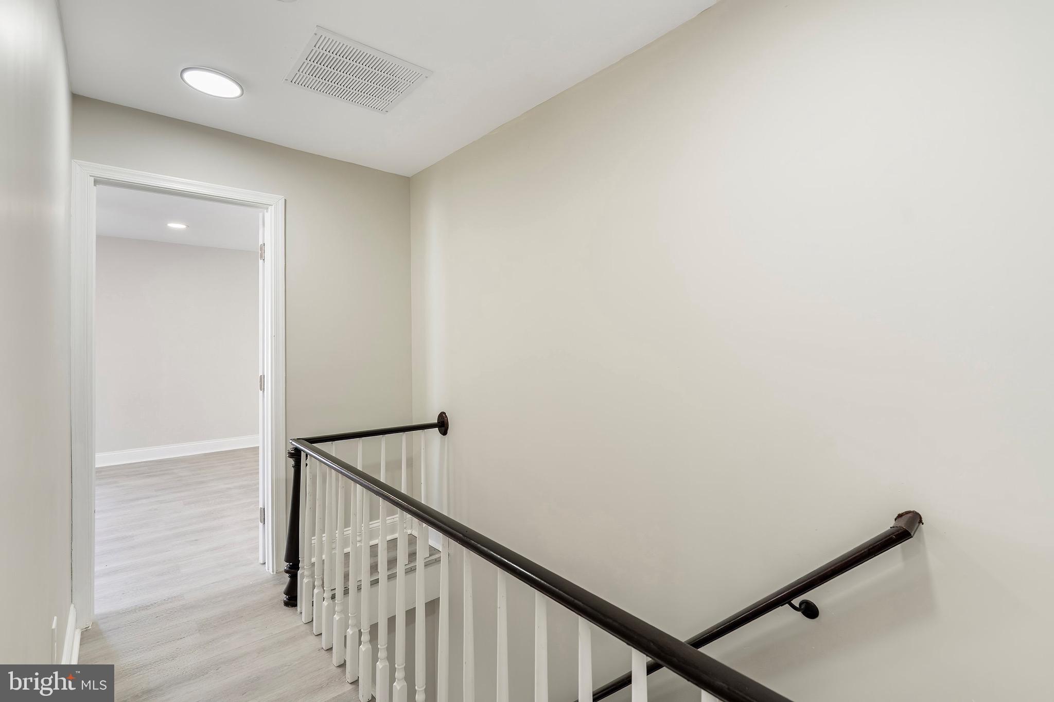 244 Conover Street Burlington, NJ 08016 - Photo 11 of 37