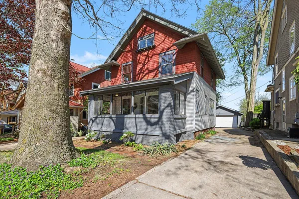 $399,800 | 40 Benjamin Avenue Southeast, Grand Rapids, MI 49506