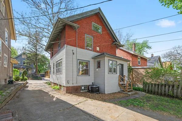 $399,800 | 40 Benjamin Avenue Southeast, Grand Rapids, MI 49506