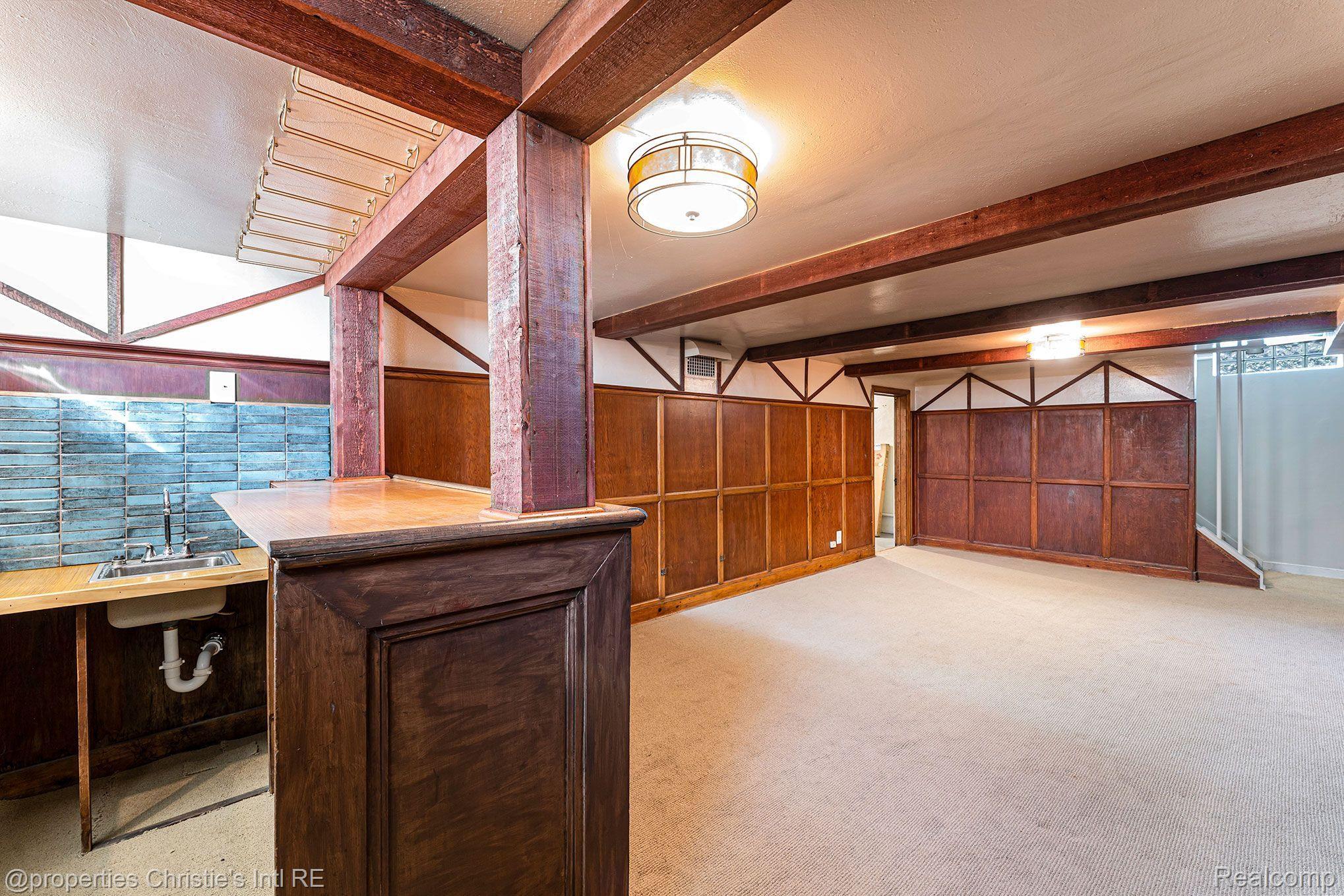 302 Moran Road Grosse Pointe, MI 48236 - Photo 29 of 38 Gallery Image 29