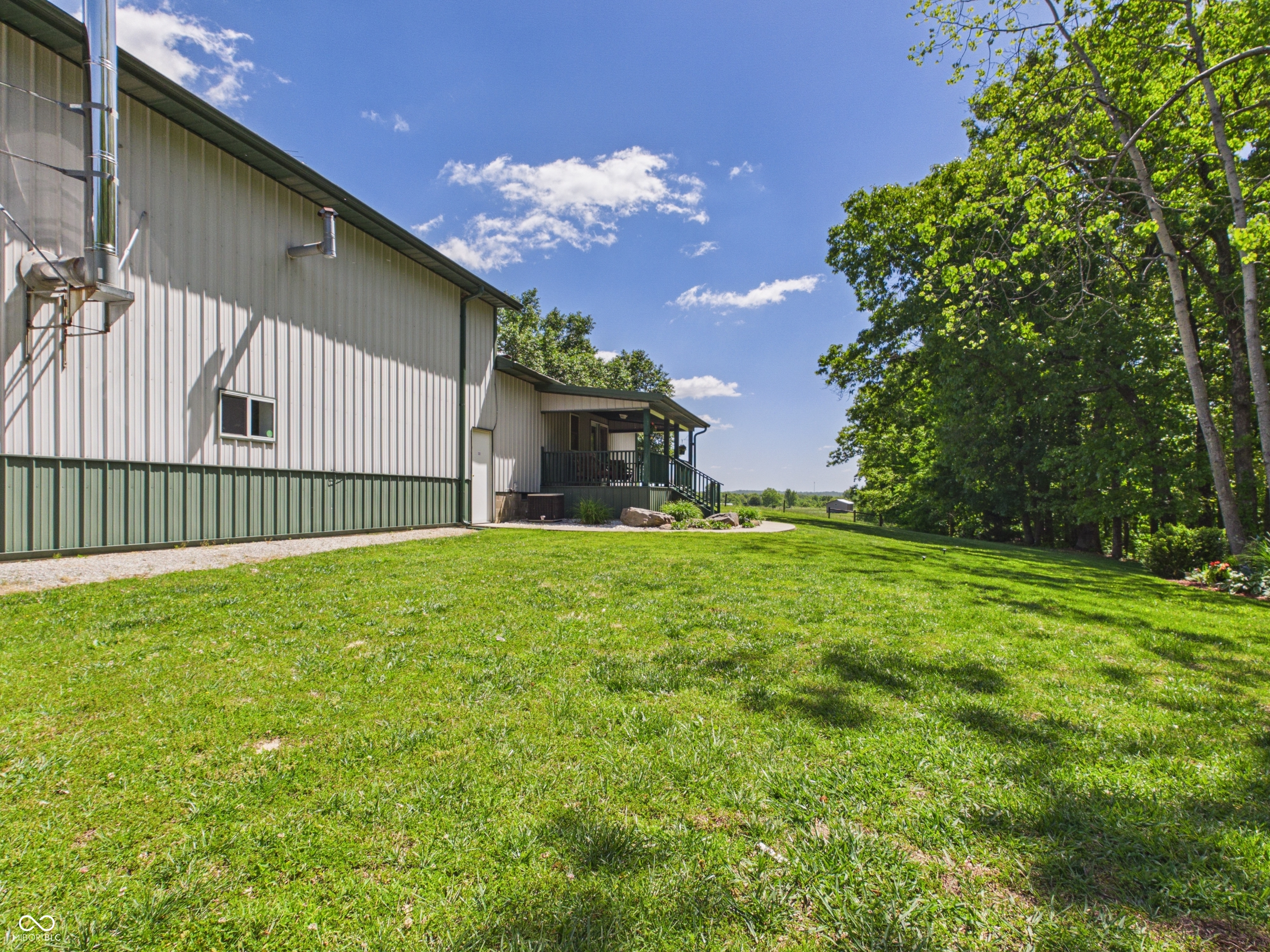 8052 East Ash Road Bloomfield, IN 47424 - Photo 10 of 46 Gallery Image 10