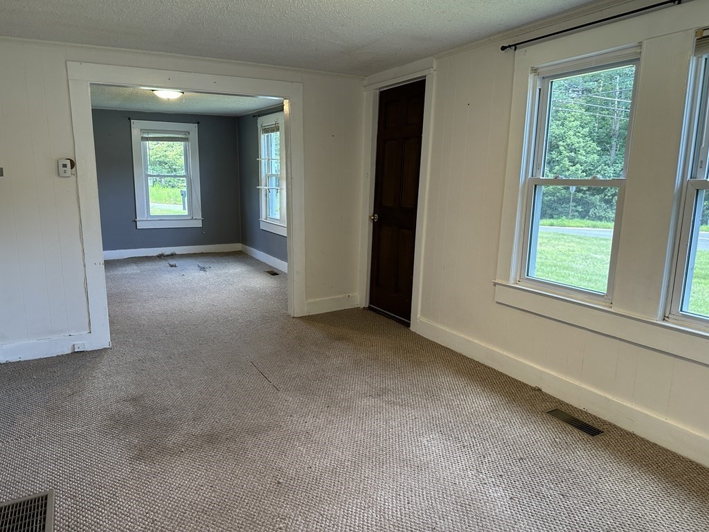 9 West Farms Road Northampton, MA 01062 - Photo 14 of 31 an empty room that has a window