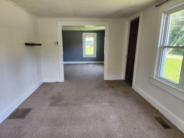 9 West Farms Road Northampton, MA 01062 - Photo 15 of 31 an empty room with windows and closet
