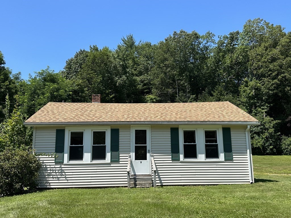 9 West Farms Road Northampton, MA 01062 - Photo 3 of 31 a view of a house with a window