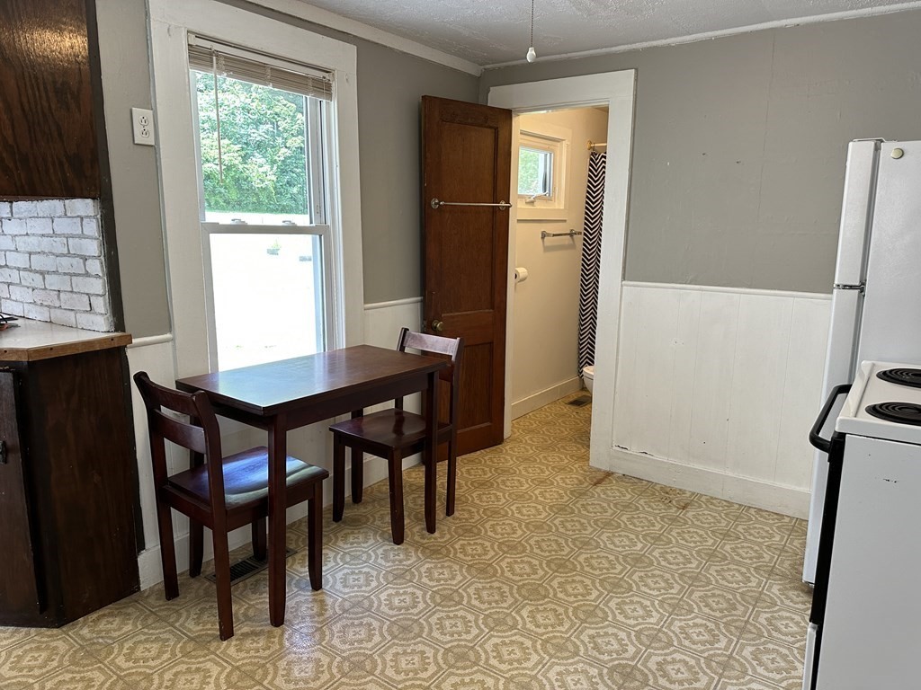 9 West Farms Road Northampton, MA 01062 - Photo 9 of 31 a workspace with furniture and a window