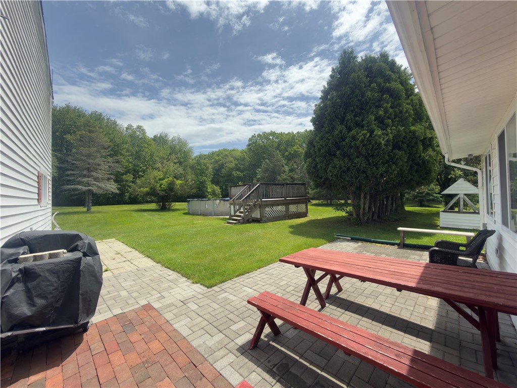 1264 Chopmist Hill Road Scituate, RI 02857 - Photo 8 of 27