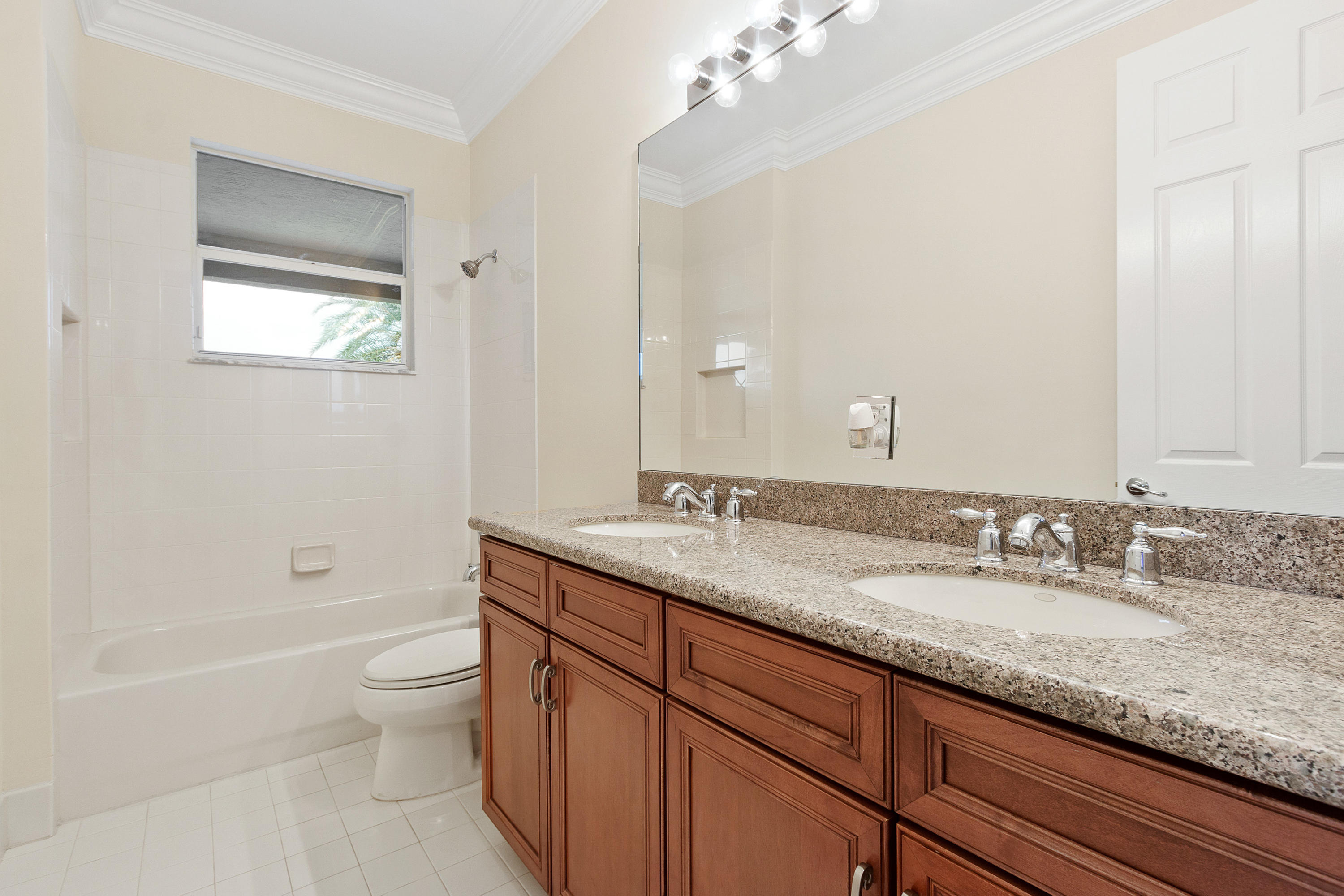 11193 Sunset Ridge Circle Boynton Beach, FL 33473 - Photo 22 of 44 2nd Bath