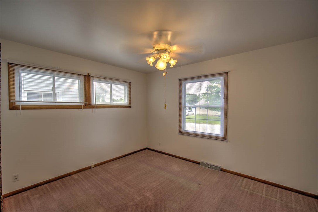 115 Isabella Drive Decatur, IL 62521 - Photo 12 of 26 Gallery Image 12