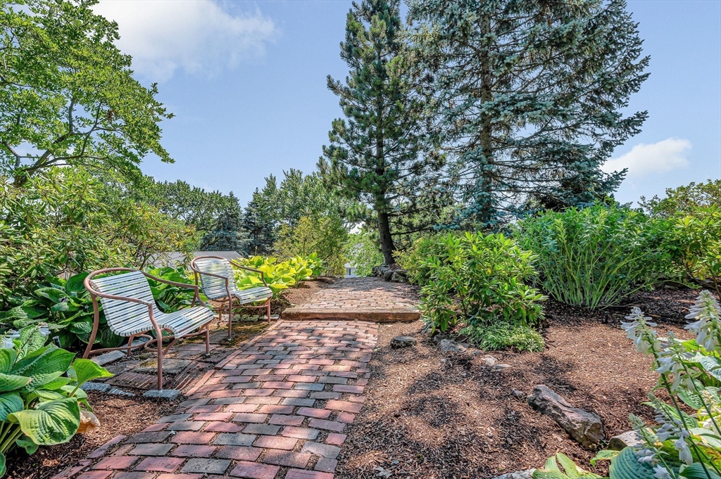 150 Hamilton Street Saugus, MA 01906 - Photo 30 of 41