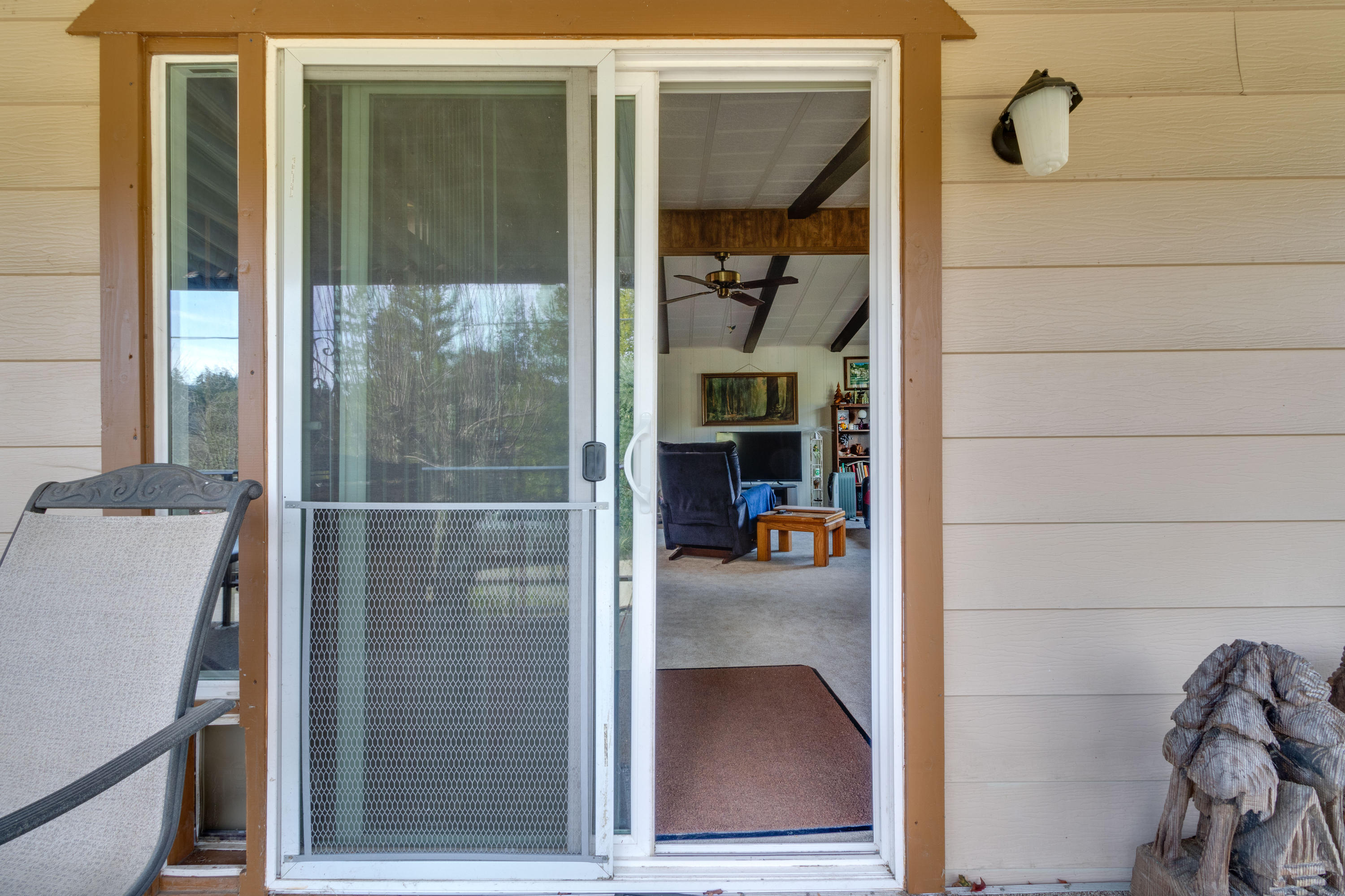 146 West Coast Road, Unit 27 Redway, CA 95560 - Photo 4 of 31