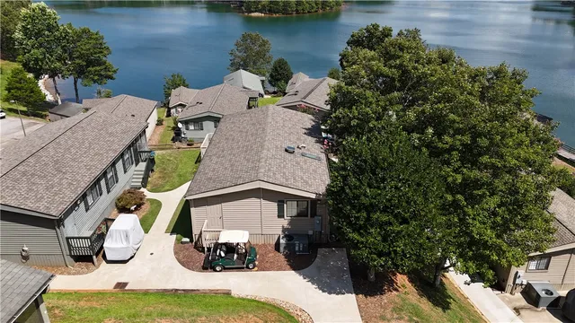 $298,400 | 1230 Melton Road, Unit 16, West Union, SC 29696