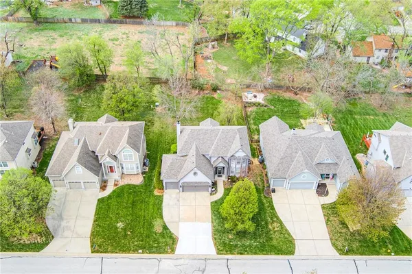 $575,000 | 7330 Charles Street, Shawnee, KS 66216