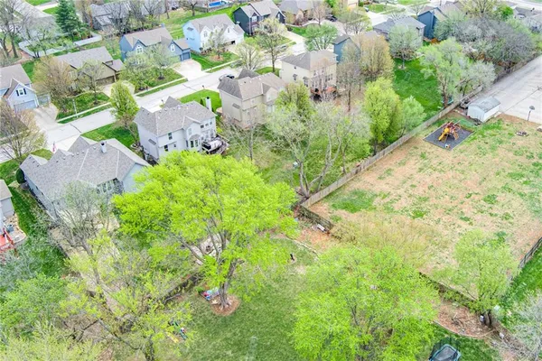 $575,000 | 7330 Charles Street, Shawnee, KS 66216