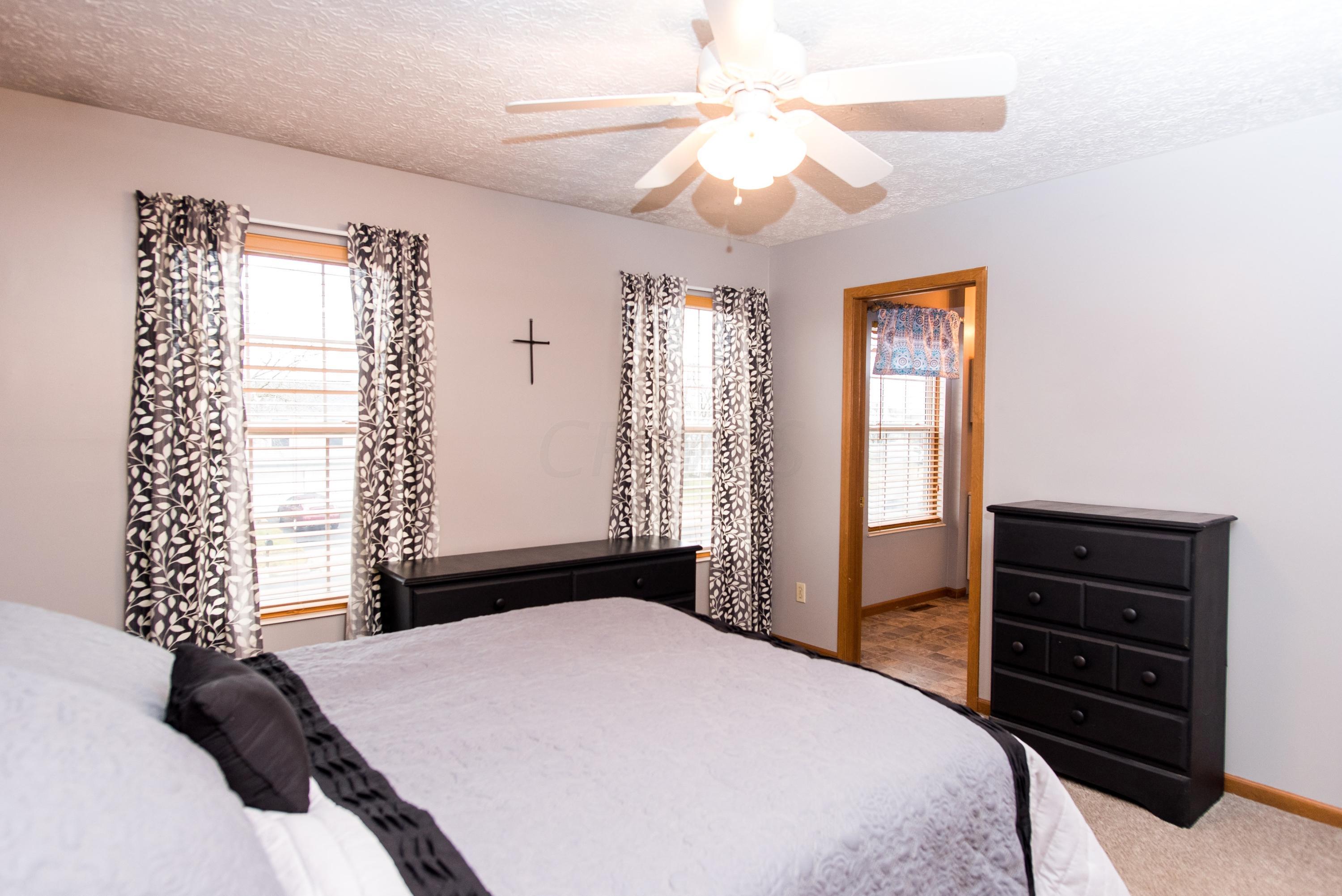 802 Prairie Road Galloway, OH 43119 - Photo 16 of 26 Gallery Image 16