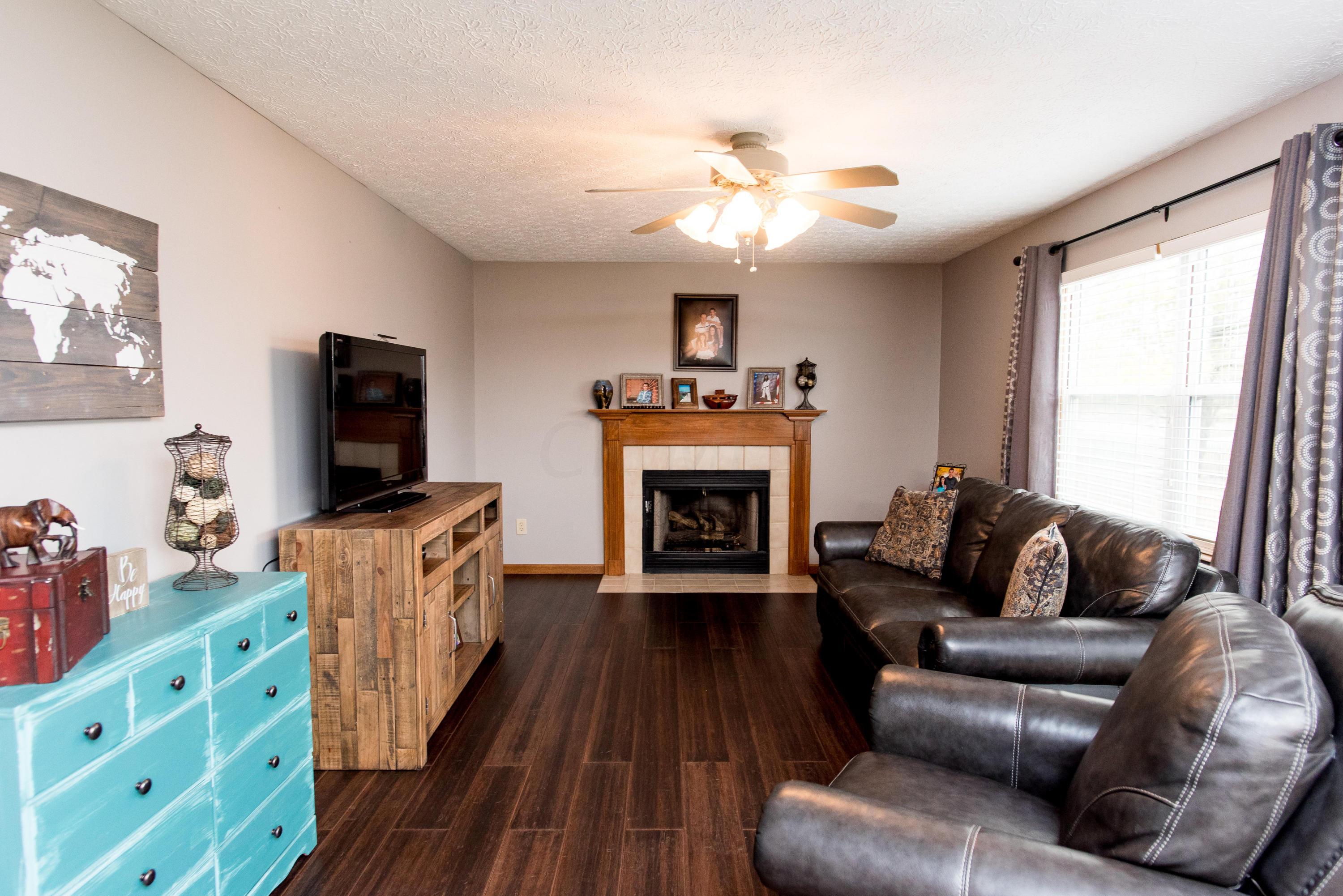 802 Prairie Road Galloway, OH 43119 - Photo 4 of 26 Gallery Image 4