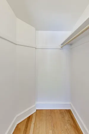$300,000 | 555 Hill Terrace, Unit 307, Winnetka, IL 60093
