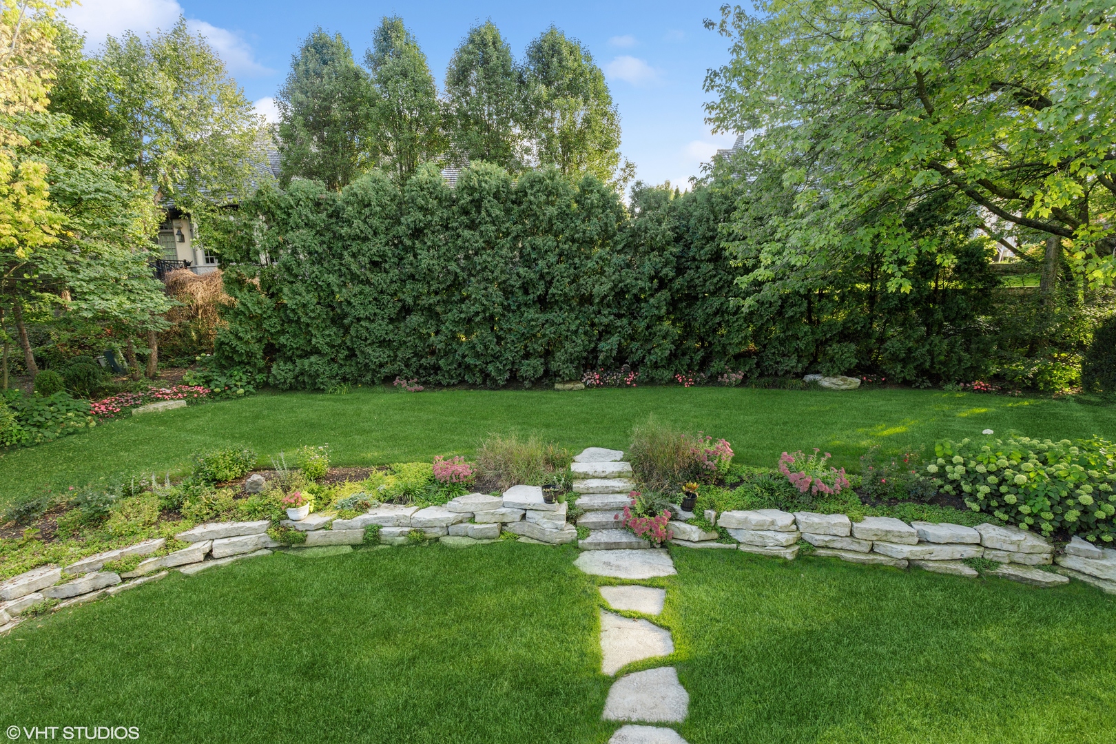 4 Charleston Road Hinsdale, IL 60521 - Photo 29 of 40 Gallery Image 29