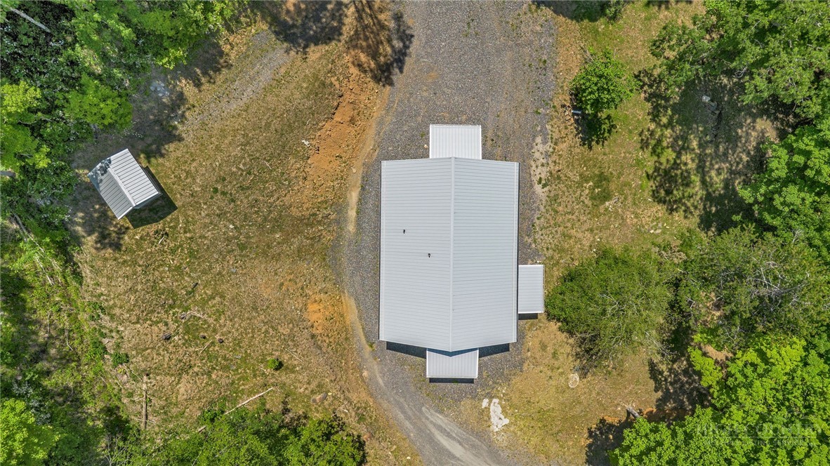 3765 Three Top Road Todd, NC 28684 - Photo 3 of 49