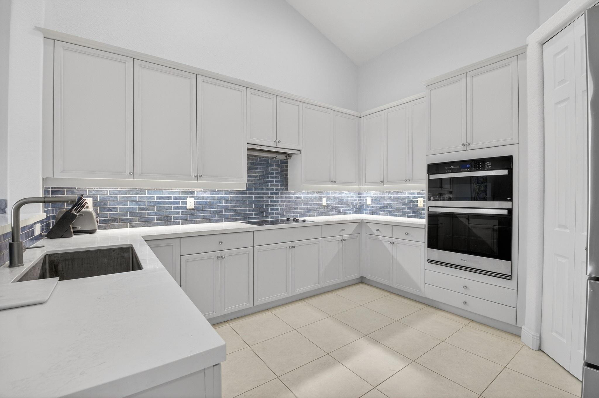 23 Royal Palm Way, Unit 18 Boca Raton, FL 33432 - Photo 16 of 41 Photo 16