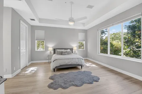 $895,000 | 23 Royal Palm Way, Unit 18, Boca Raton, FL 33432