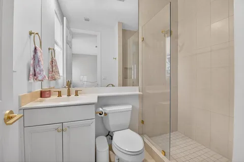 $895,000 | 23 Royal Palm Way, Unit 18, Boca Raton, FL 33432