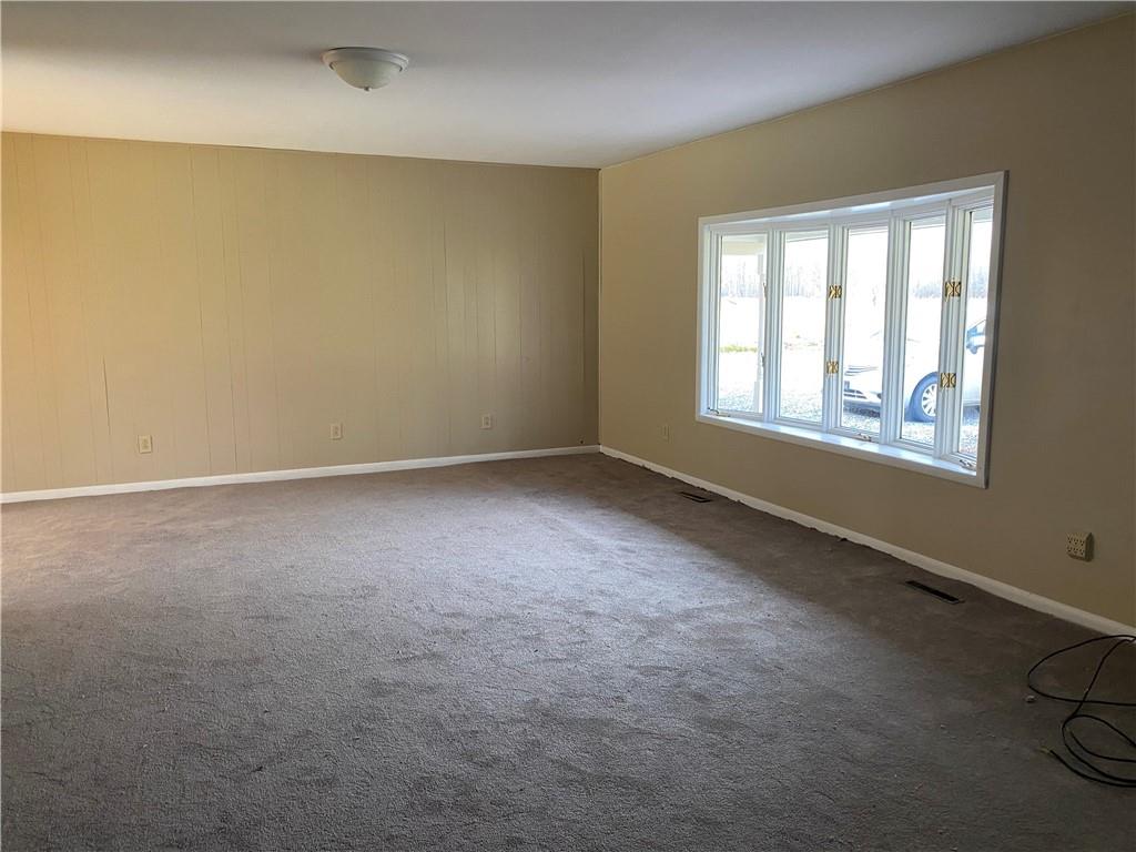 658 Kinsman Road Jamestown, PA 16134 - Photo 5 of 18