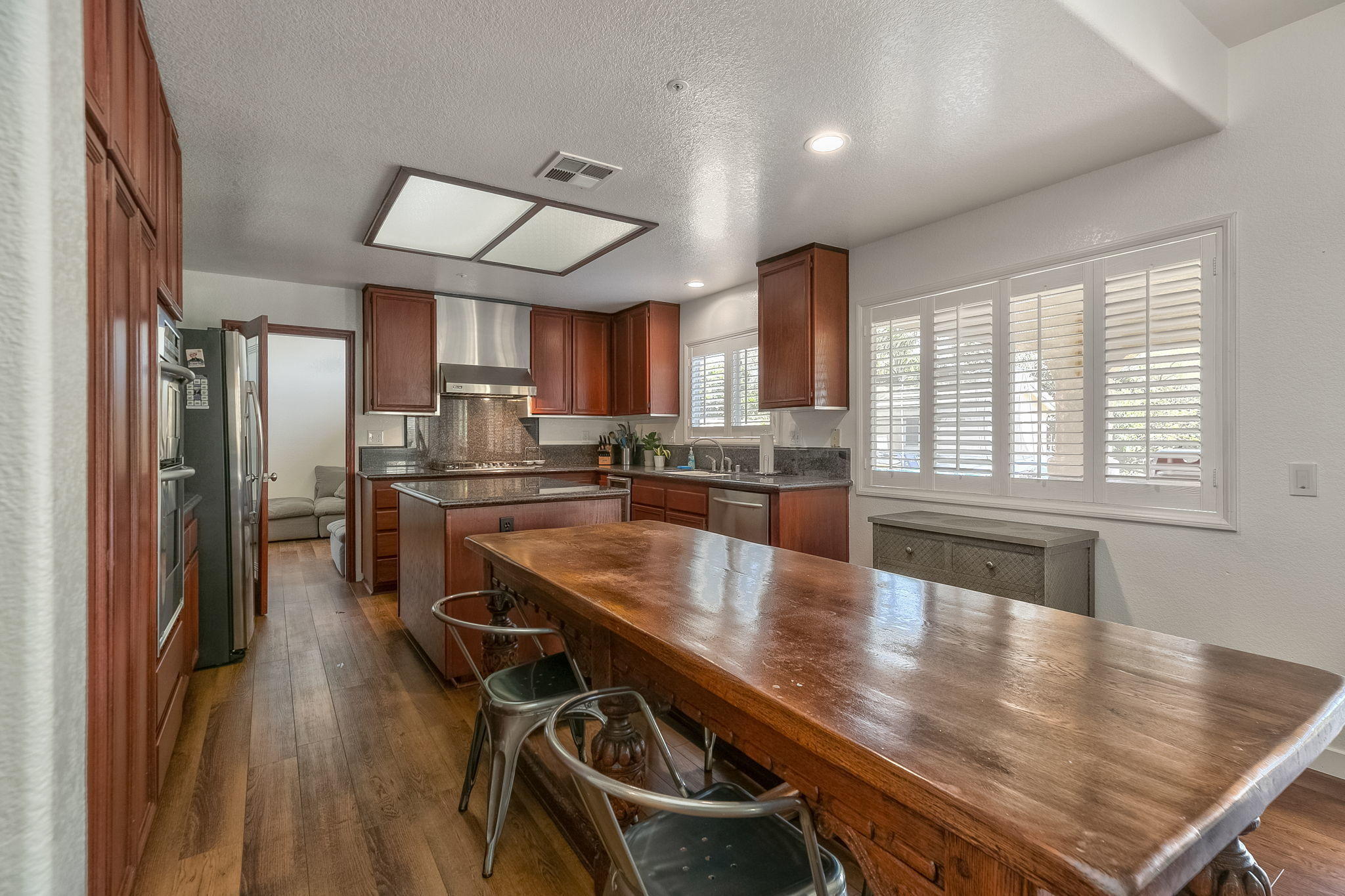 2440 Redwing Lane Oxnard, CA 93036 - Photo 15 of 38 15