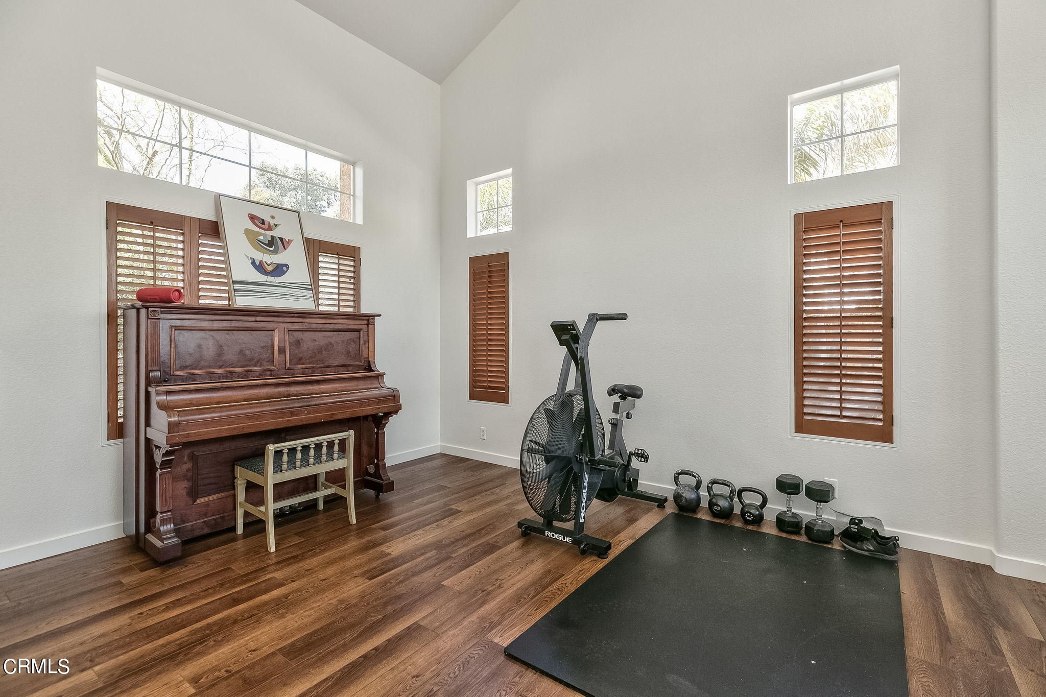 2440 Redwing Lane Oxnard, CA 93036 - Photo 7 of 38 7