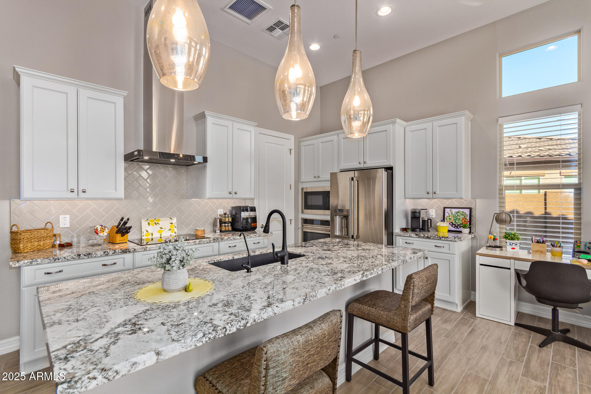 18861 East Blue Sky Drive Rio Verde, AZ 85263 - Photo 5 of 22 a kitchen with sink cabinets and refrigerator