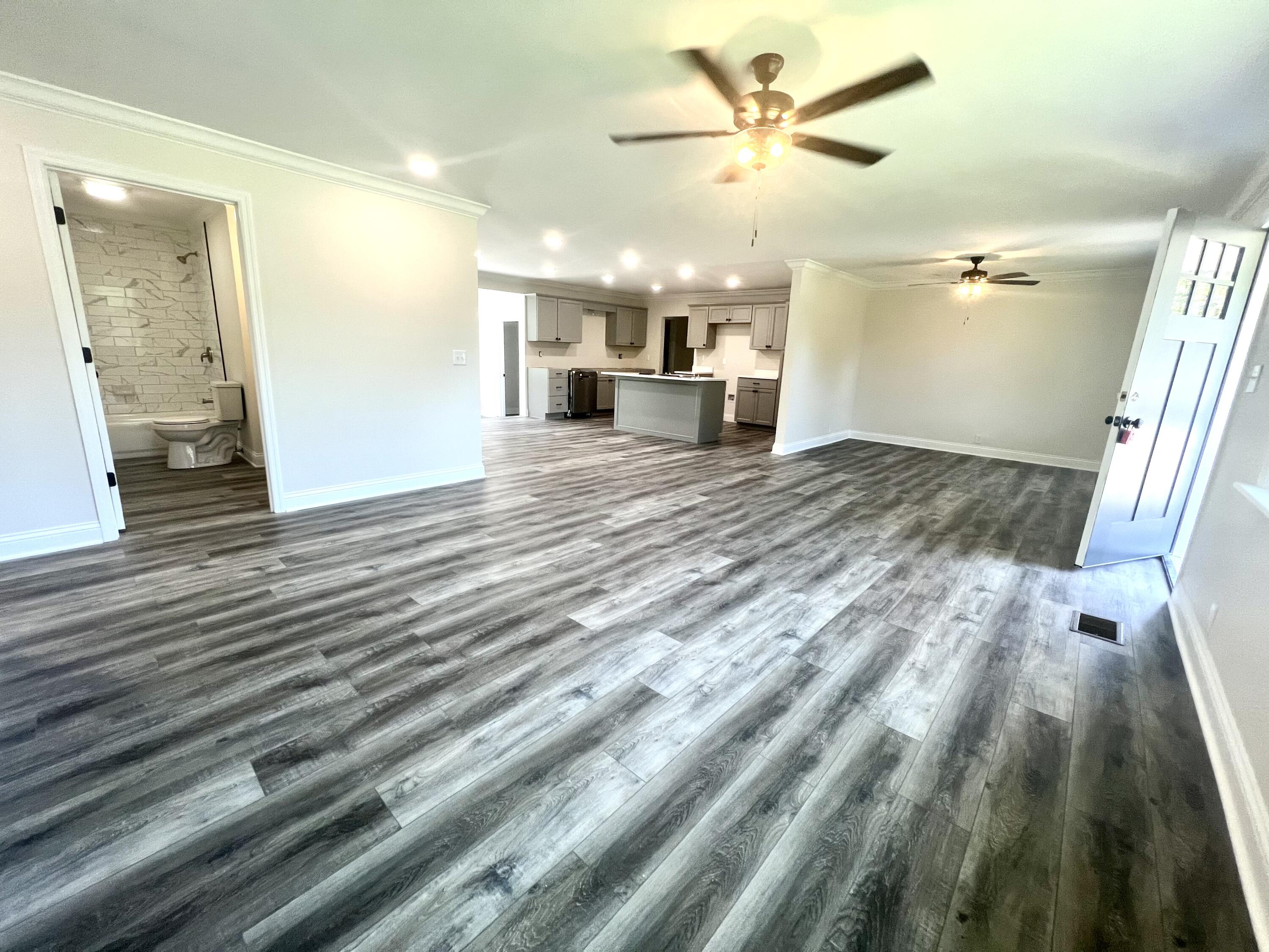 1064 Holcomb Road Ringgold, GA 30736 - Photo 3 of 37 *