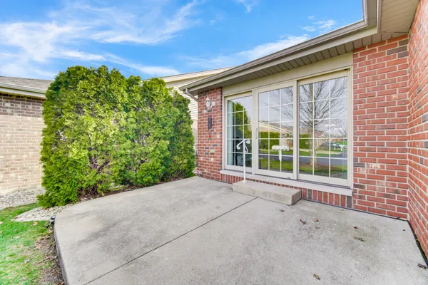 $379,900 | 455 South Marley Road, New Lenox, IL 60451