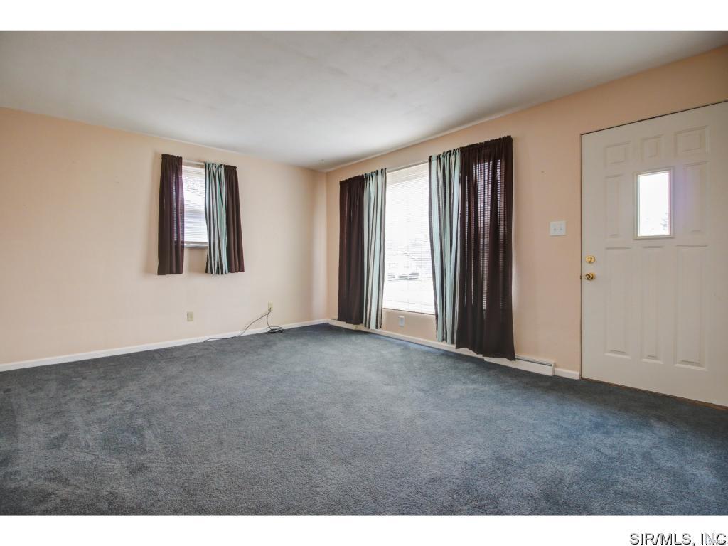 512 Mobile Street Waterloo, IL 62298 - Photo 10 of 22
