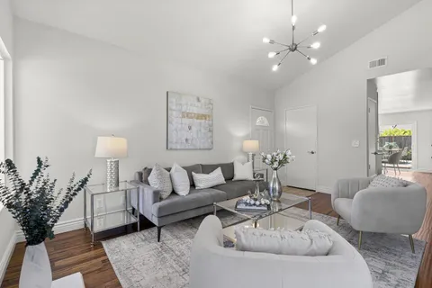 $1,050,000 | 758 Pinta Lane, Foster City, CA 94404
