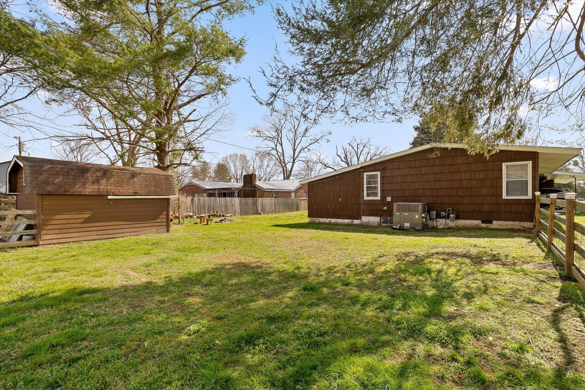 1002 Dennis Avenue Jasper, TN 37347 - Photo 26 of 29 31-Dennis-31