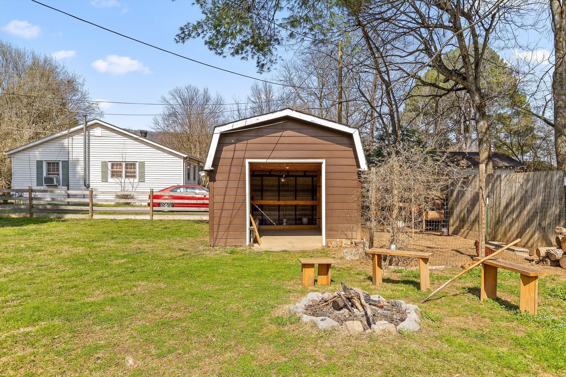 1002 Dennis Avenue Jasper, TN 37347 - Photo 27 of 29 29-Dennis-29