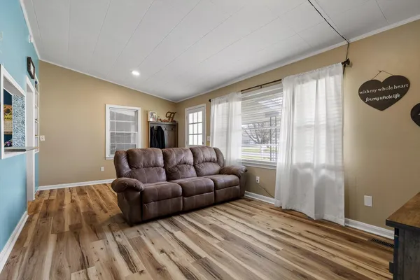 $275,000 | 1002 Dennis Avenue, Jasper, TN 37347