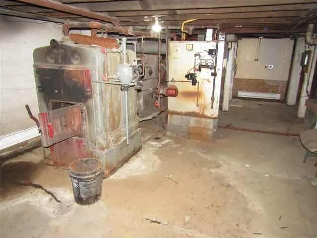 $235,000 | 107 Grant Street, Salisbury, PA 15558