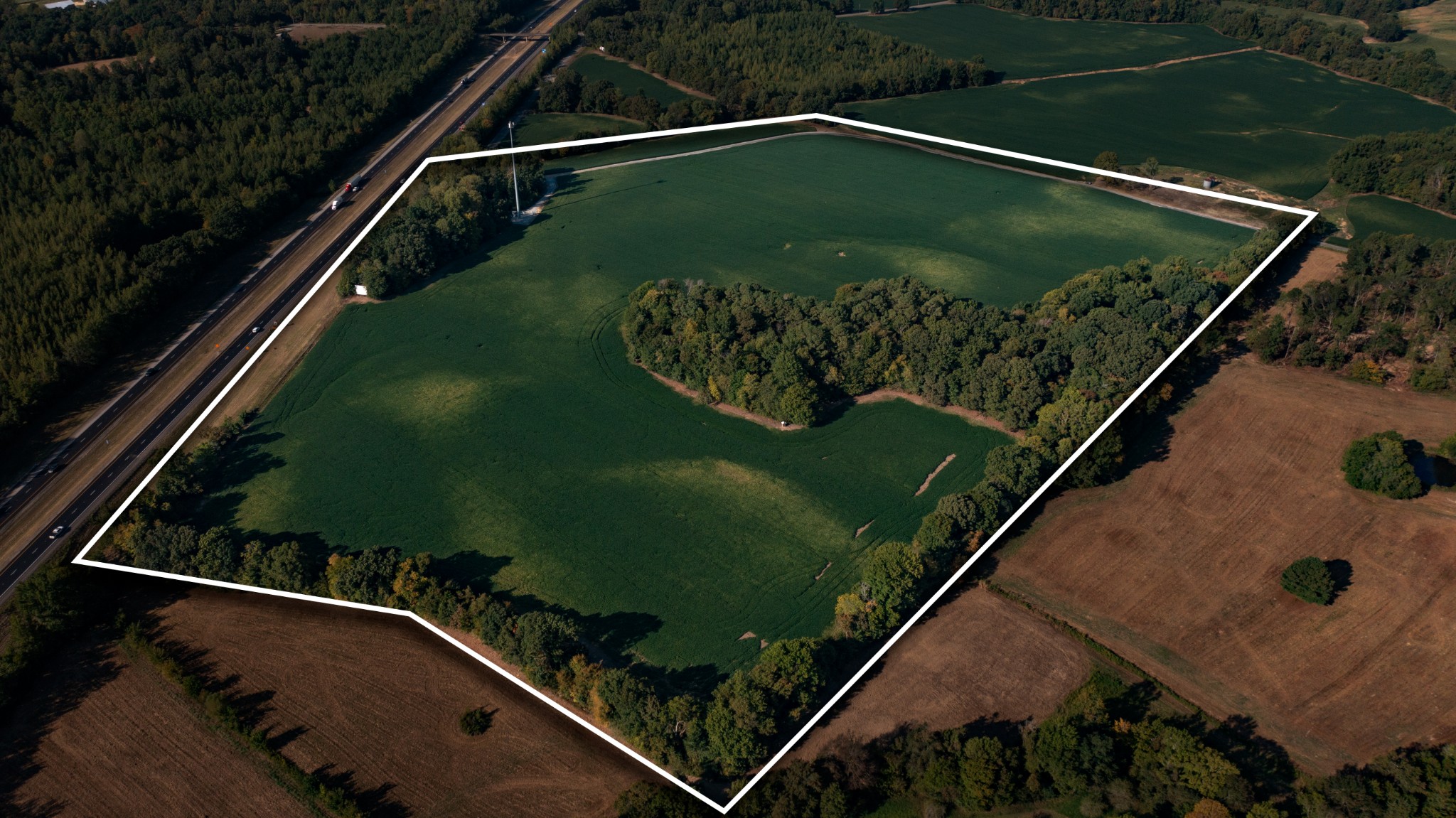 1 Gossett Road Holladay, TN 38341 - Photo 3 of 5 a view of a small pool