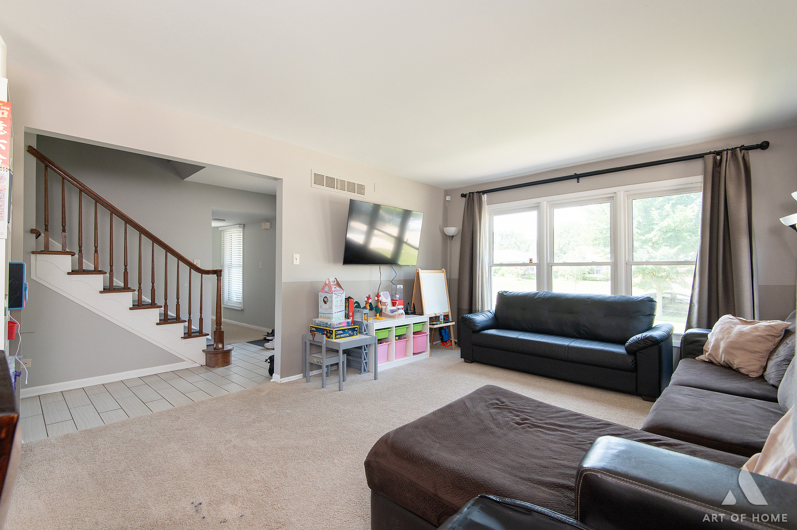 1415 Churchill Road Schaumburg, IL 60169 - Photo 2 of 30