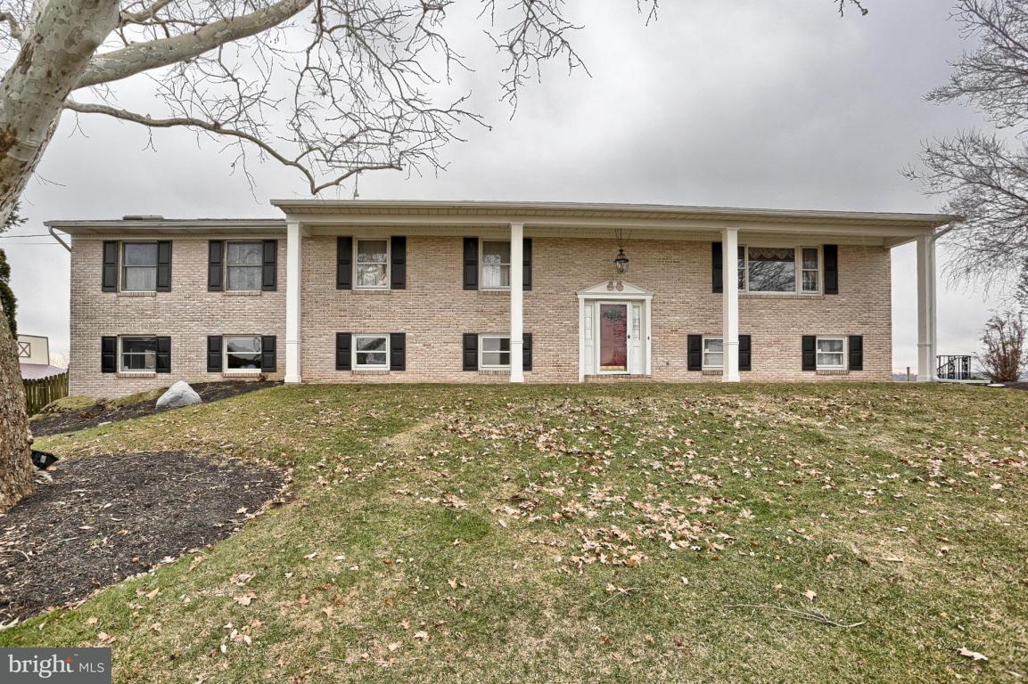 232 Meadow Valley Road Ephrata, PA 17522 - Photo 4 of 79