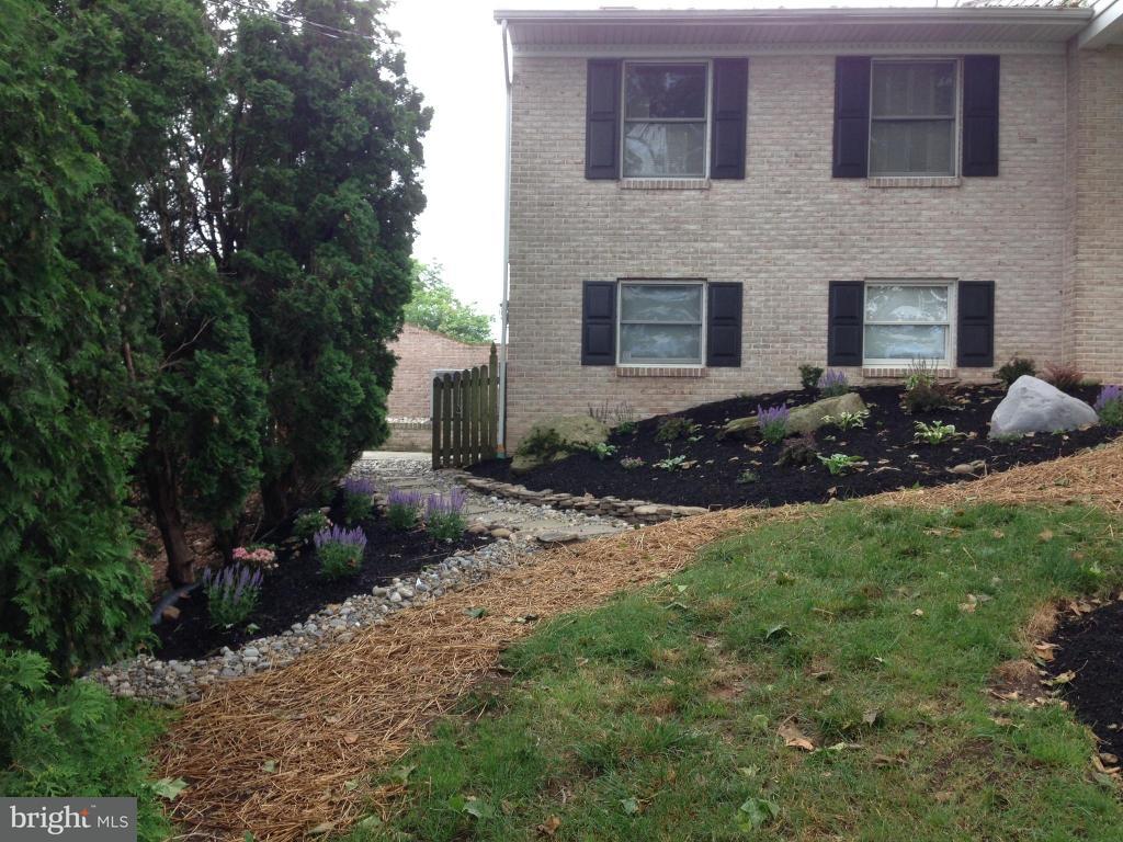 232 Meadow Valley Road Ephrata, PA 17522 - Photo 7 of 79
