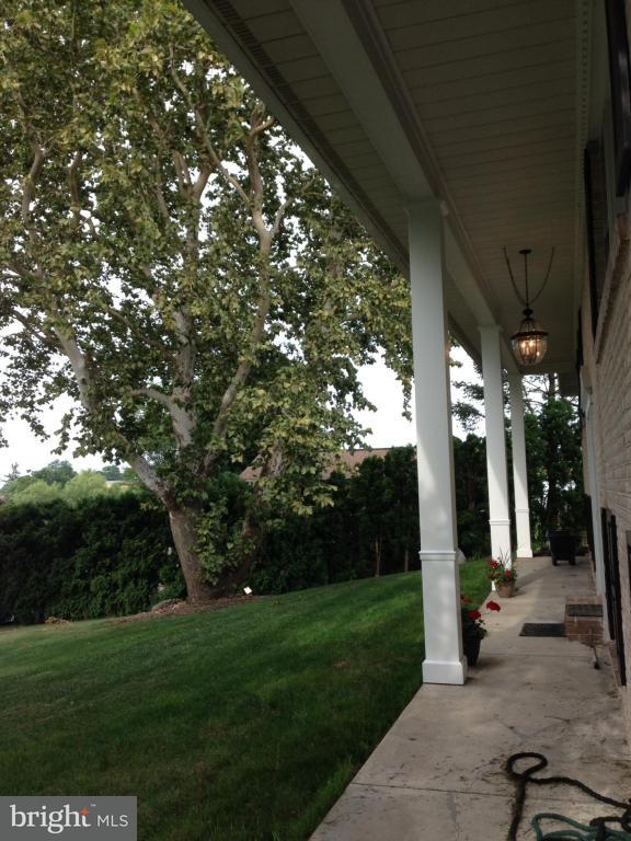 232 Meadow Valley Road Ephrata, PA 17522 - Photo 8 of 79