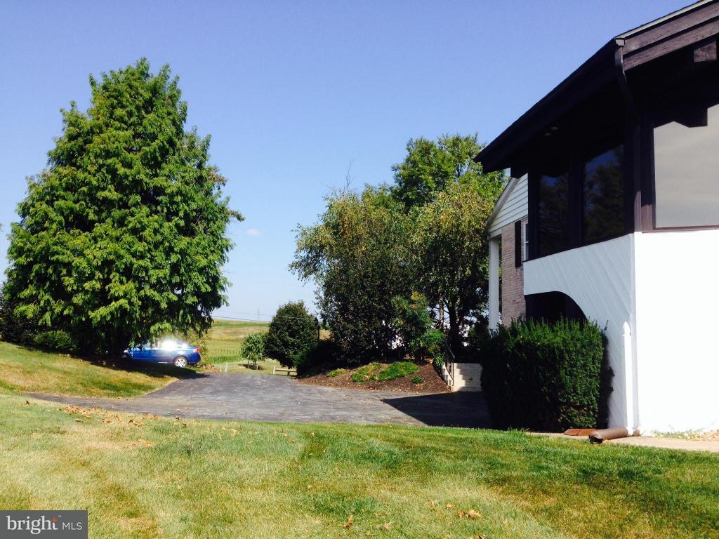 232 Meadow Valley Road Ephrata, PA 17522 - Photo 10 of 79
