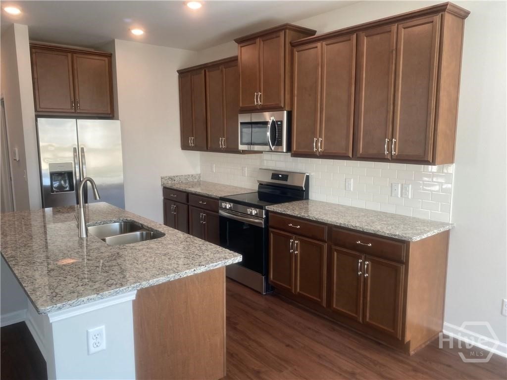 19 Cantata Circle Pooler, GA 31322 - Photo 5 of 23