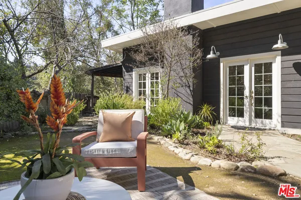 $1,495,000 | 1128 Canyon Trail, Topanga, CA 90290