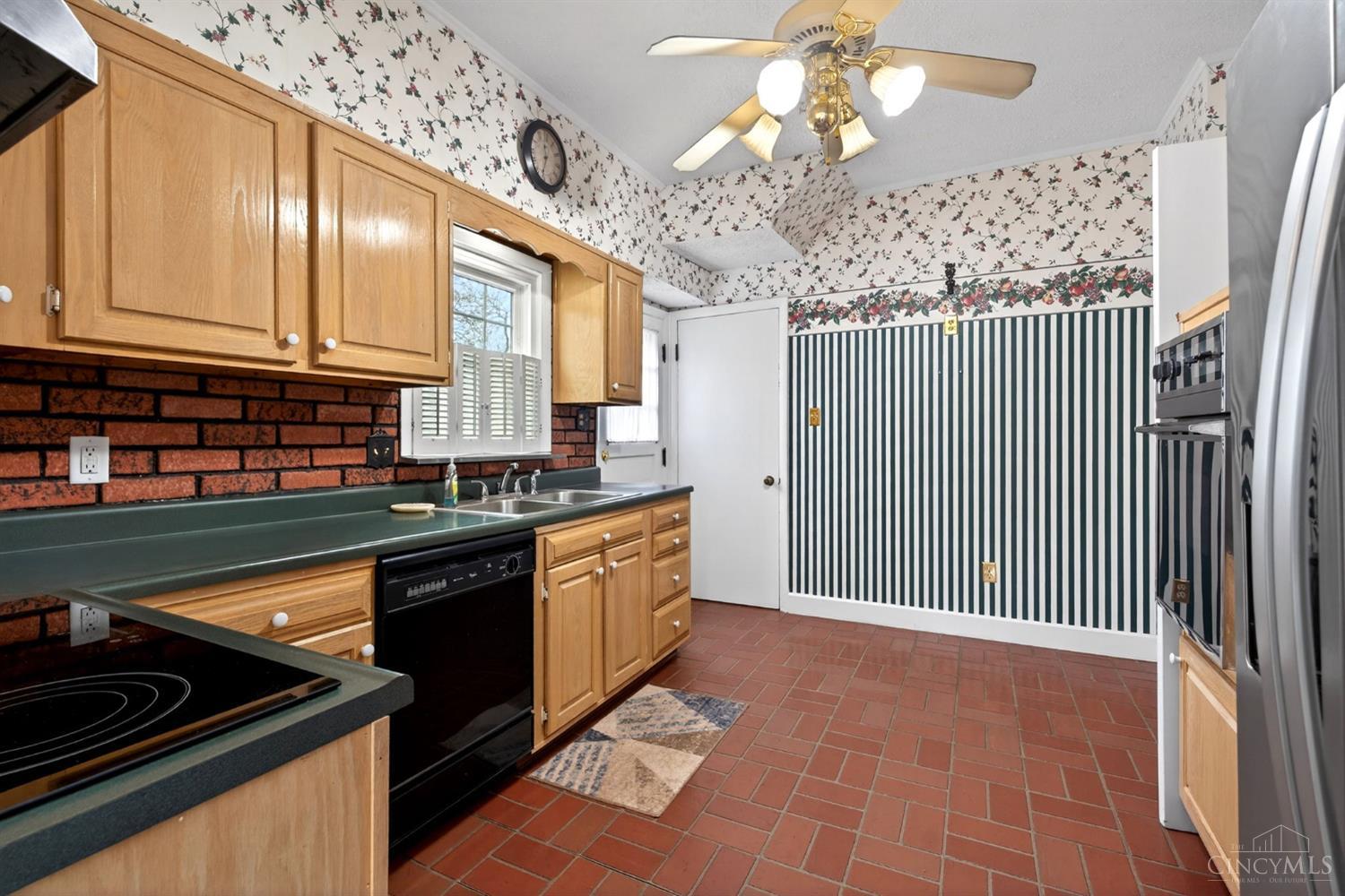 2803 Milton Road Middletown, OH 45042 - Photo 14 of 33 Gallery Image 14