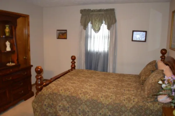 $289,900 | 274 Washington Avenue, Harrogate, TN 37752